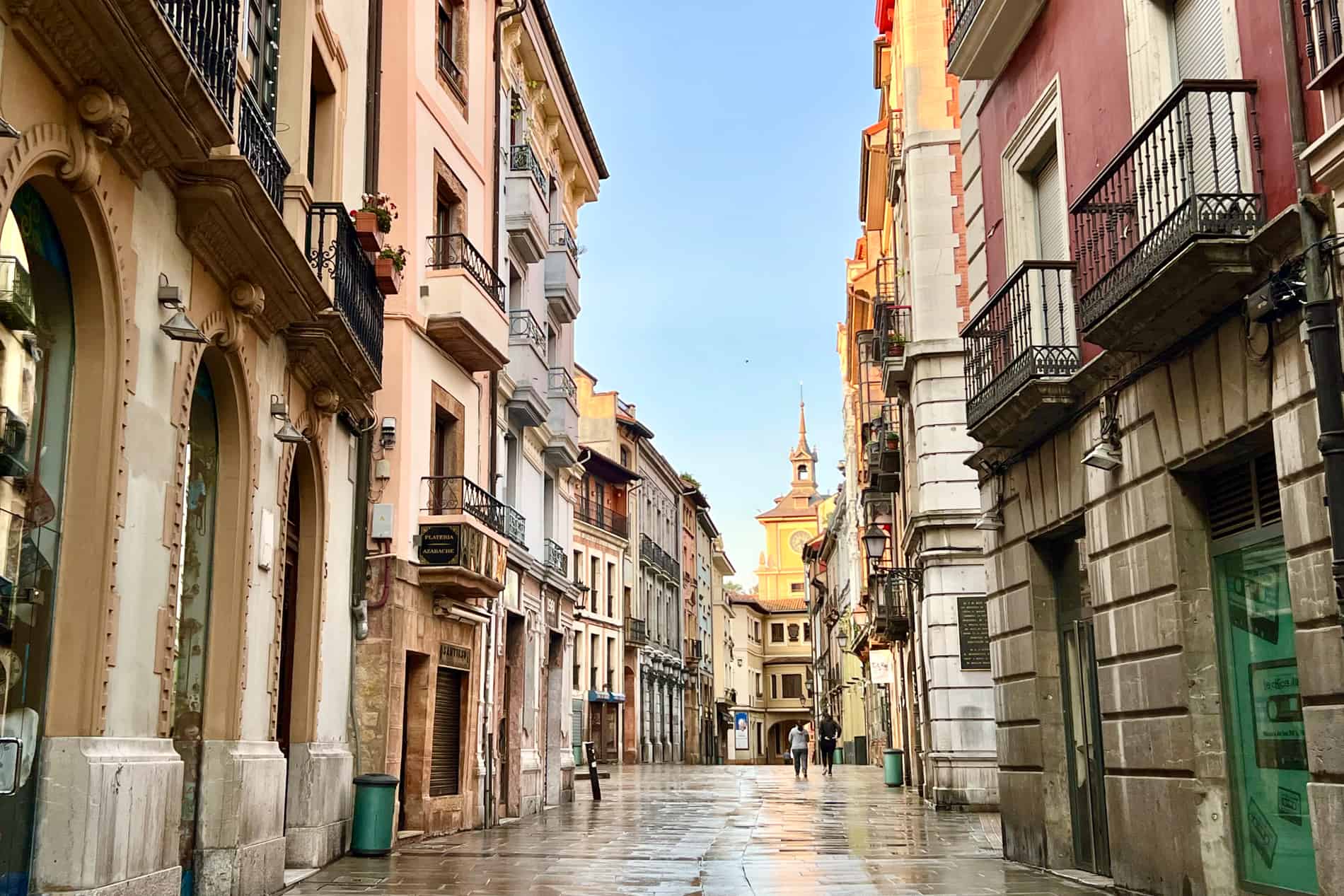 dónde comer cerca de la Catedral de Oviedo
